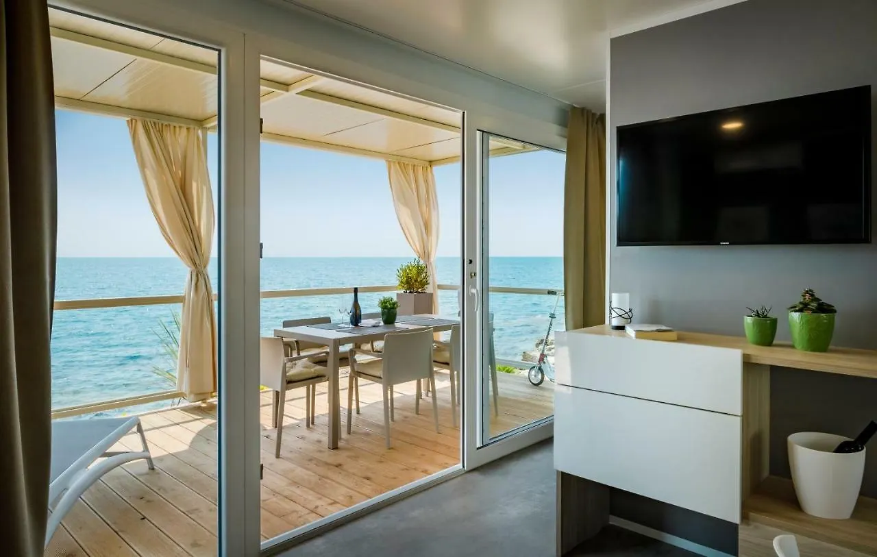 **** Üdülőpark Aminess Planet Camping Holiday Homes Maravea Mareda Horvátország